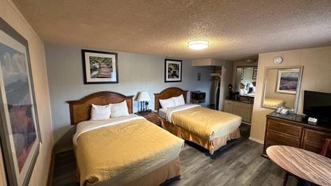 Budget Host Inn and Hotel